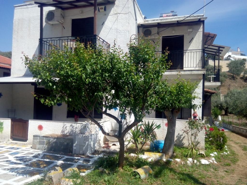 Theoxenia Apartment Pteleós Екстериор снимка